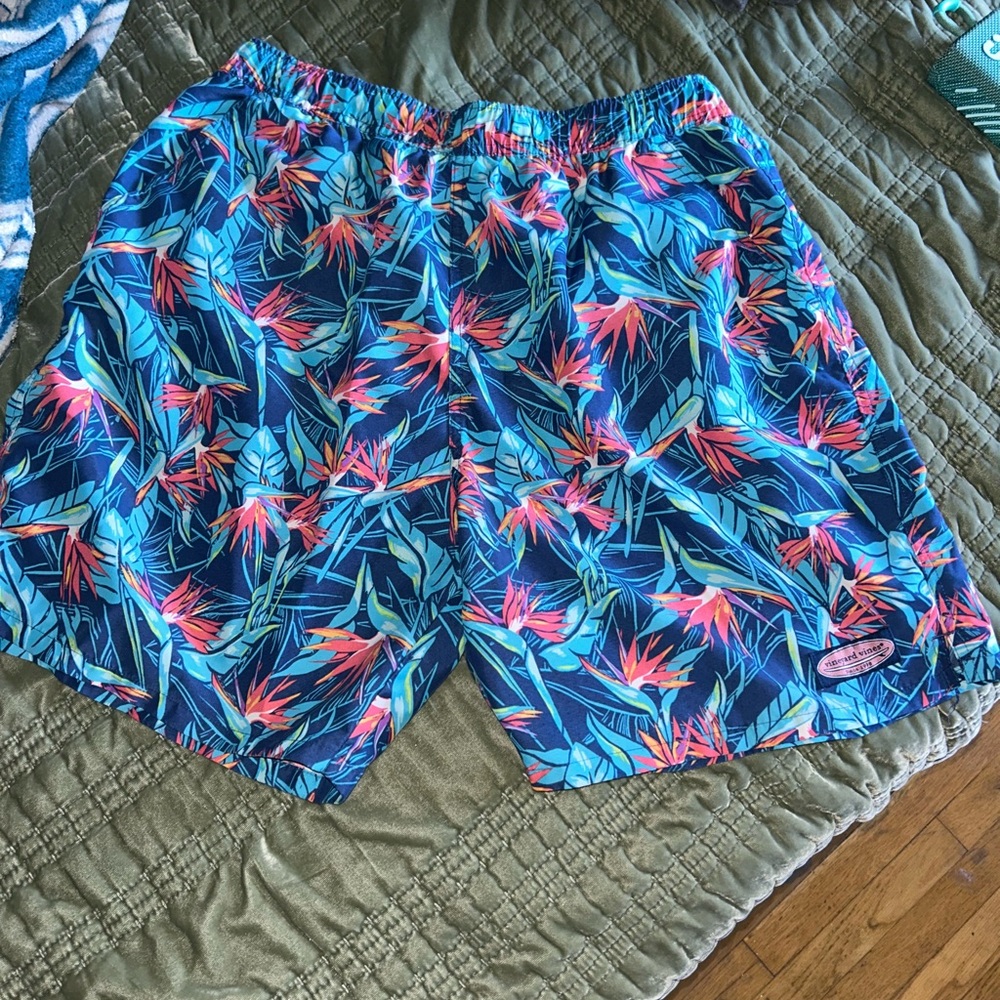 Vineyard Vines Blue and Pink Floral Men's Athletic Shorts